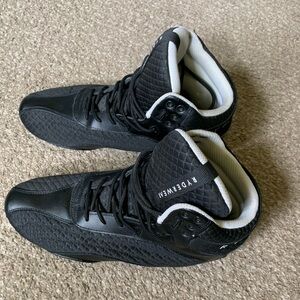 VERY GOOD CONDITION! Ryderwear Men’s, Size 10 D Mak Rogue workout shoes